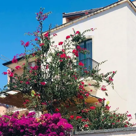Bouganville Sul Mare Σπίτι διακοπών *